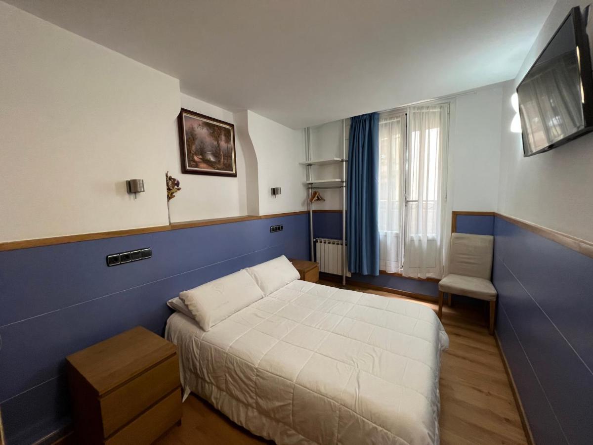 Pension Irune By Vivere Stays San Sebastián Kültér fotó